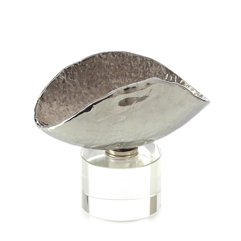Cove Sculpture on Crystal image number 0