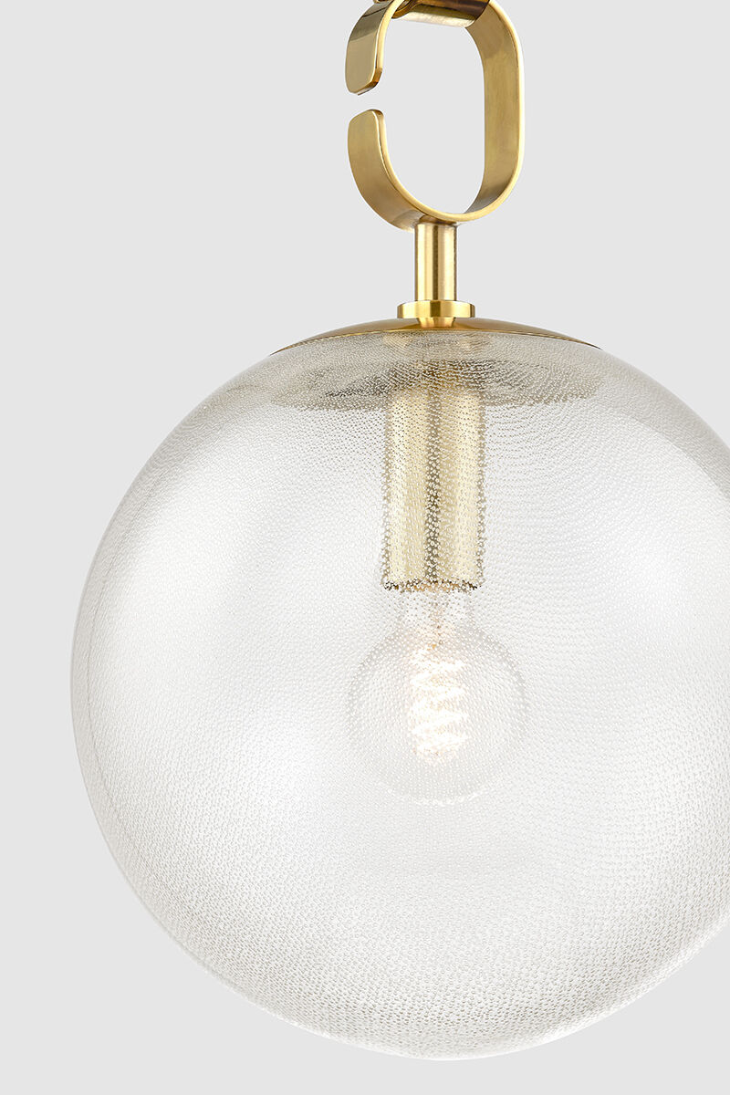 Nessa Pendant image number 3