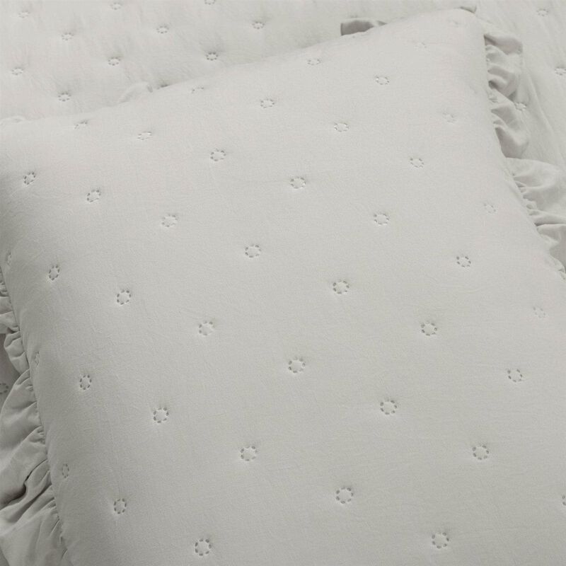 Lightweight Ruffle Reversible Oversized 3-Piece Quilt Set for Bedspread and Comfort