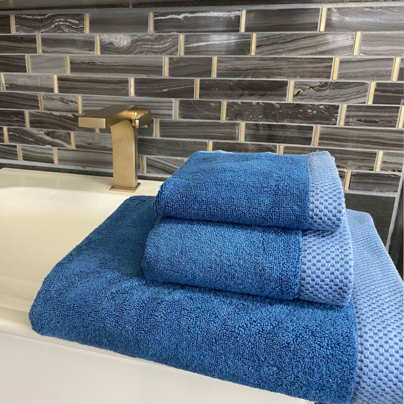 Bedvoyage Rayon Viscose Bamboo Luxury Towels, 1 Bath, 1 Hand, 1 Washcloth image number 3