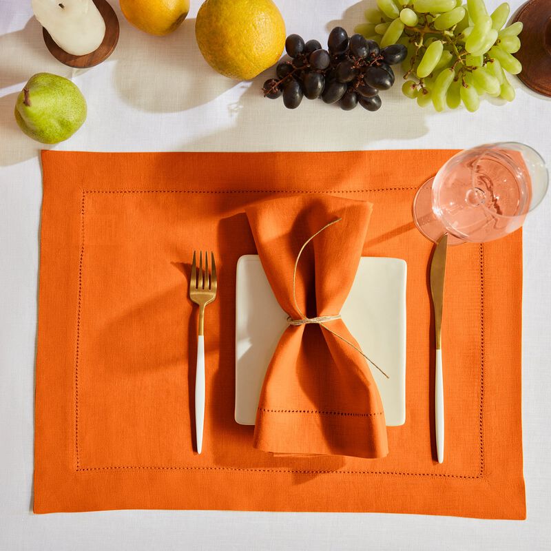 Solino Home Sonoma Hemstitch 100% Linen Placemats &ndash; Set of 6, 14 x 19 in, Machine Washable, Holiday and Everyday Dining