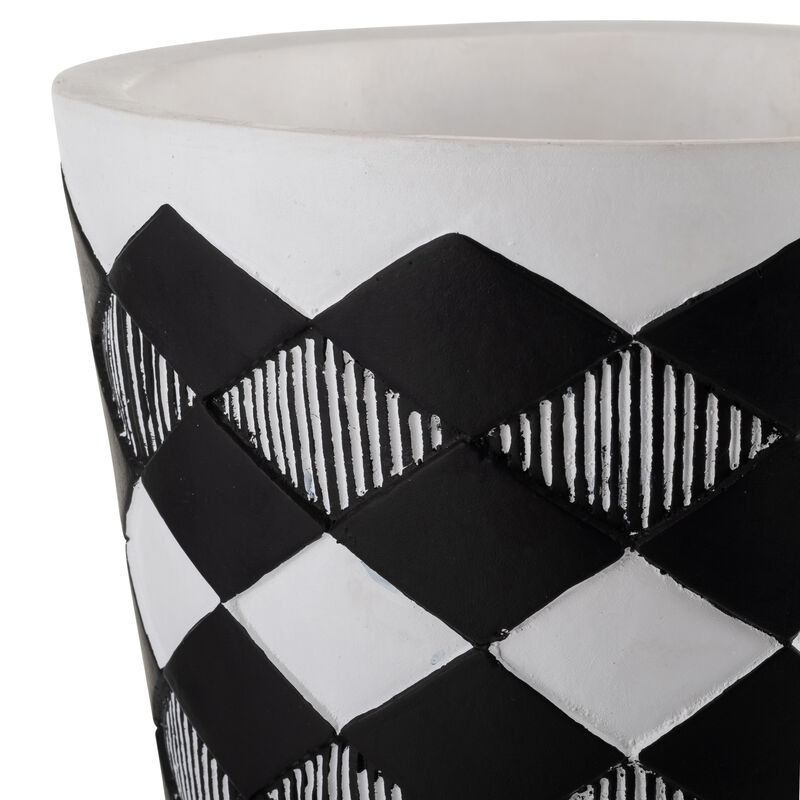 S/2 10/12" Diamond Planter image number 3
