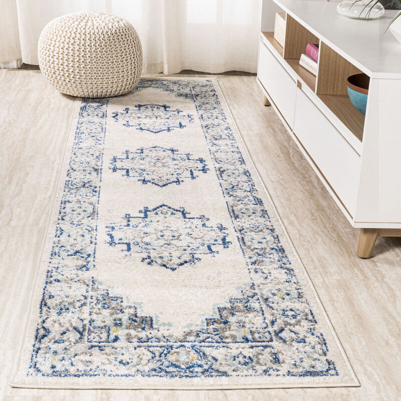 Inigo Cottage Medallion Area Rug