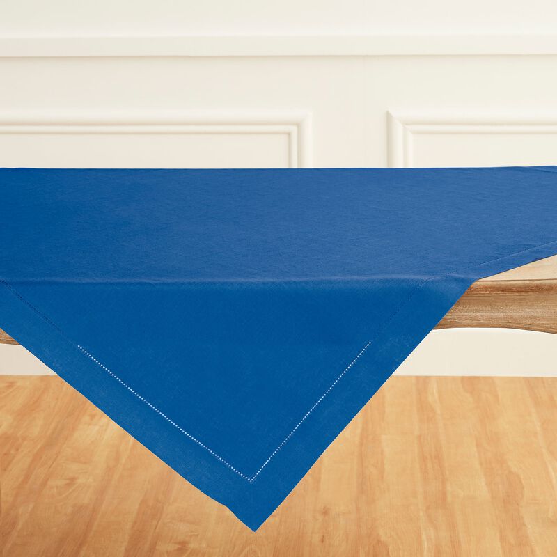 Solino Home Fete 100% Linen Tablecloth &ndash; Handcrafted, Machine Washable, Perfect for Holiday and Everyday Dining