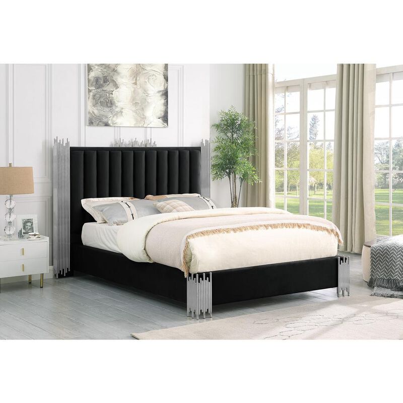 Best Quality Family Eastern King size Black velvet bed with silver corners (Platform)