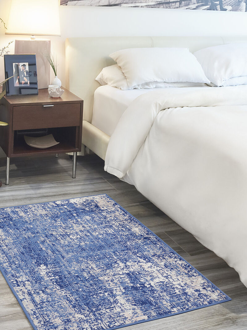 Whimsicle WHS08 Blue/Ivory 3' x 5' Rug