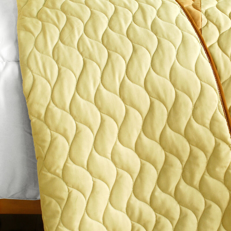 Sweet Soil 3 Piece Quilted Patchwork Bedding Set for Comfortable Bedroom Decor-Brown image number 4