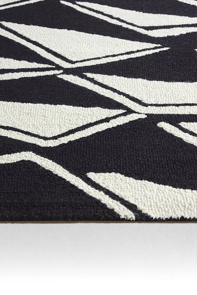 Vera Movran Turtledove 8'6" x 11'6" Rug by Nikki Chu x Jaipur Living image number 4