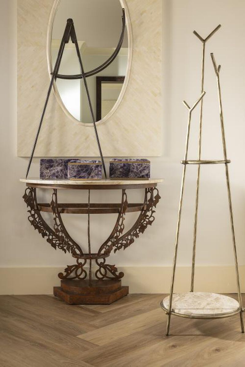 Oswald Coat Hanger image number 1