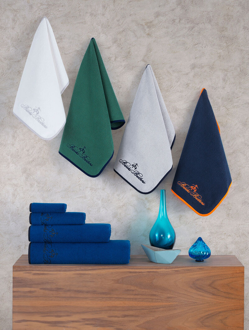 Brooks Brothers Contrast Frame 4 pcs Wash Towels