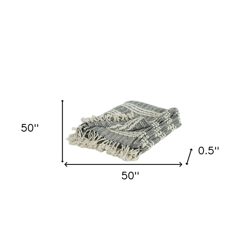 HomeRoots Black Woven 100% Cotton Throw Blanket image number 4