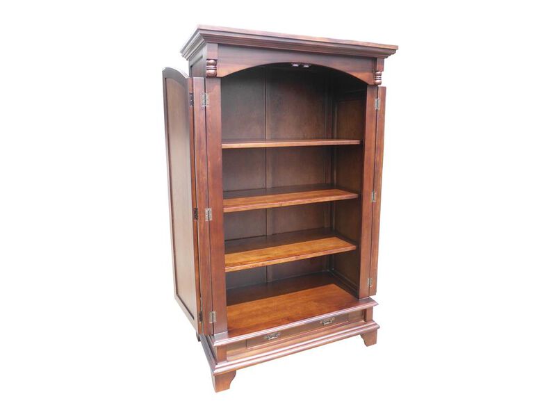 VOC Armoire