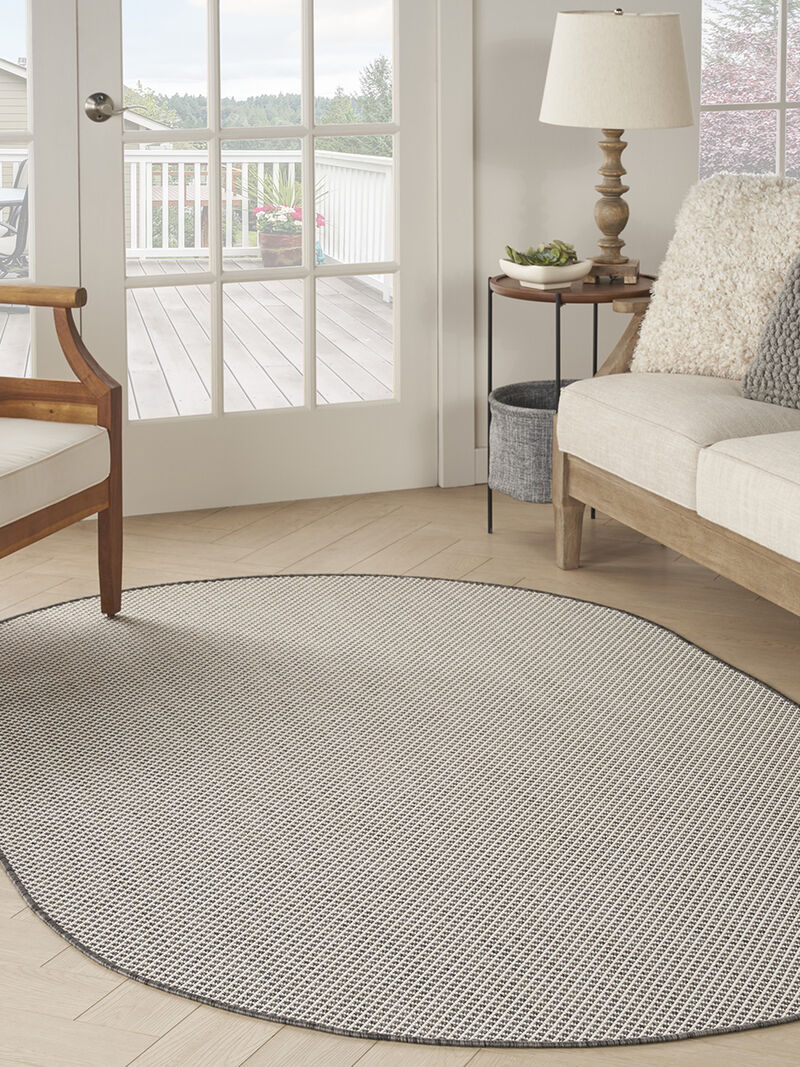 Courtyard COU01 Ivory/Charcoal 5' x 8' Oval Rug