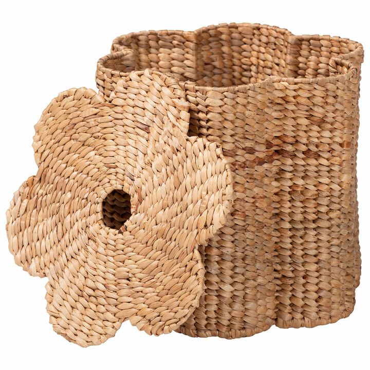 bali & pari Della Woven Seagrass Laundry Hamper - Handwoven Wicker Storage Basket with Scalloped Frame for Laundry Room or Bedroom