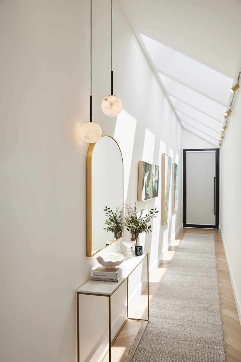 Beacon Lighting Lucent Alabaster Mini Pendant Light Modern Ceiling Pendant image number 2