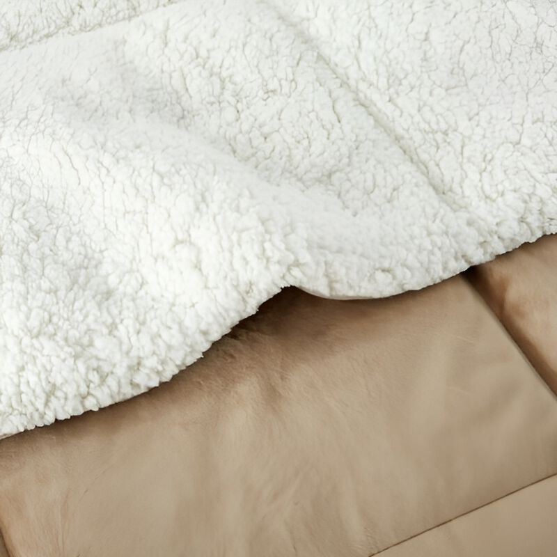 Cozy Reversible Comforter Set &ndash; Plush Microfiber Quilt for Year-Round Comfort