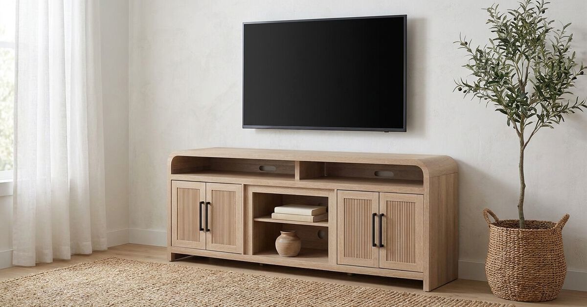 Ridgemont 82" TV Console