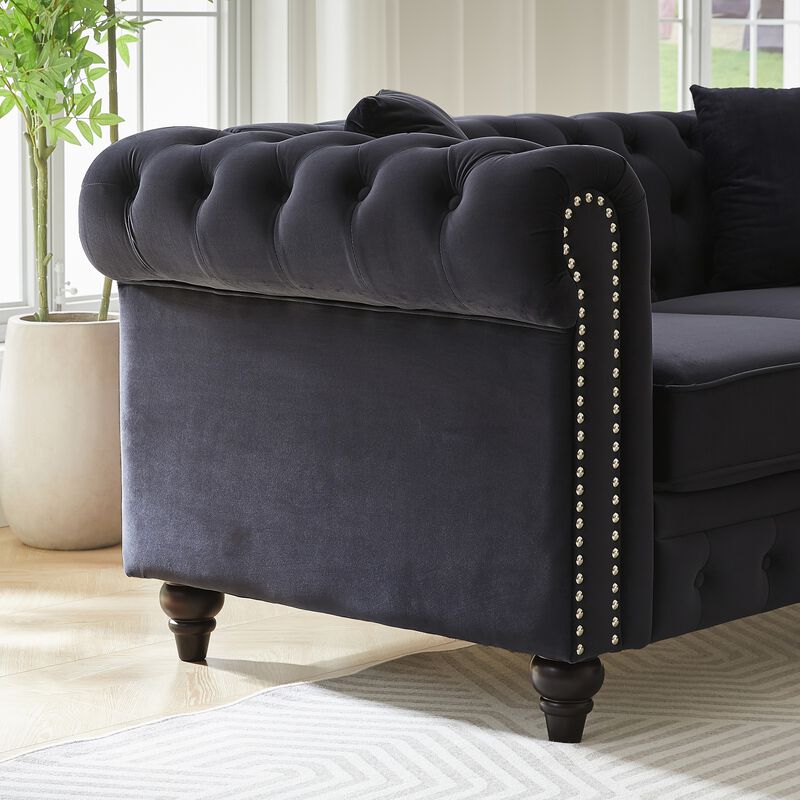 Hedlis Chesterfield Sofa Set image number 4