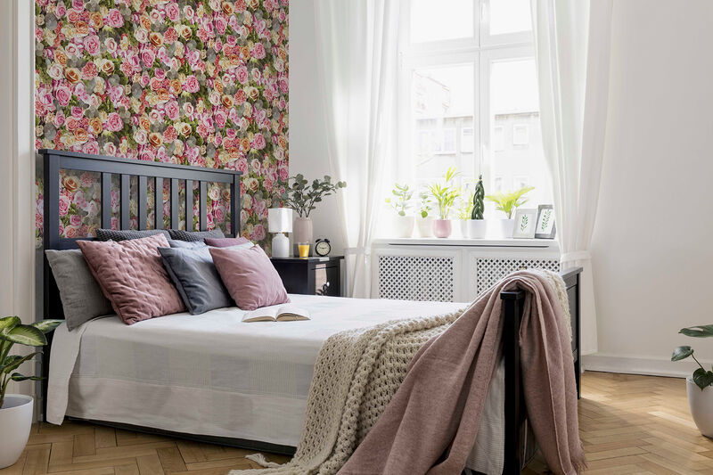 Deirdre Pink Floral Wallpaper image number 6