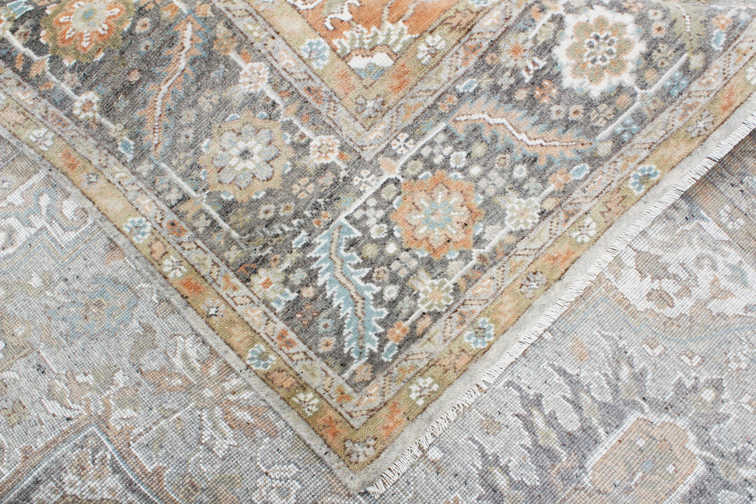 Serapi 630221 Silver 8' x 10' Rug