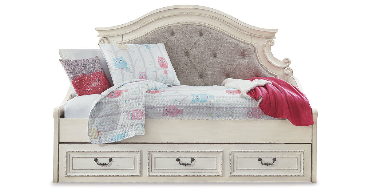 Realyn Twin Day Bed