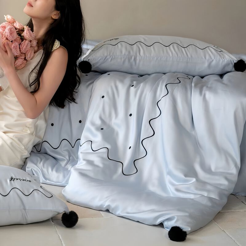 Queen Retro French Mist Tencel Duvet Cover Set of 4 image number 2
