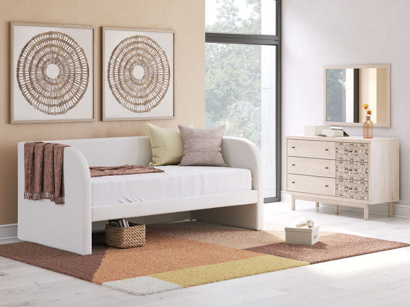 Shapella Upholstered Day Bed image number 2