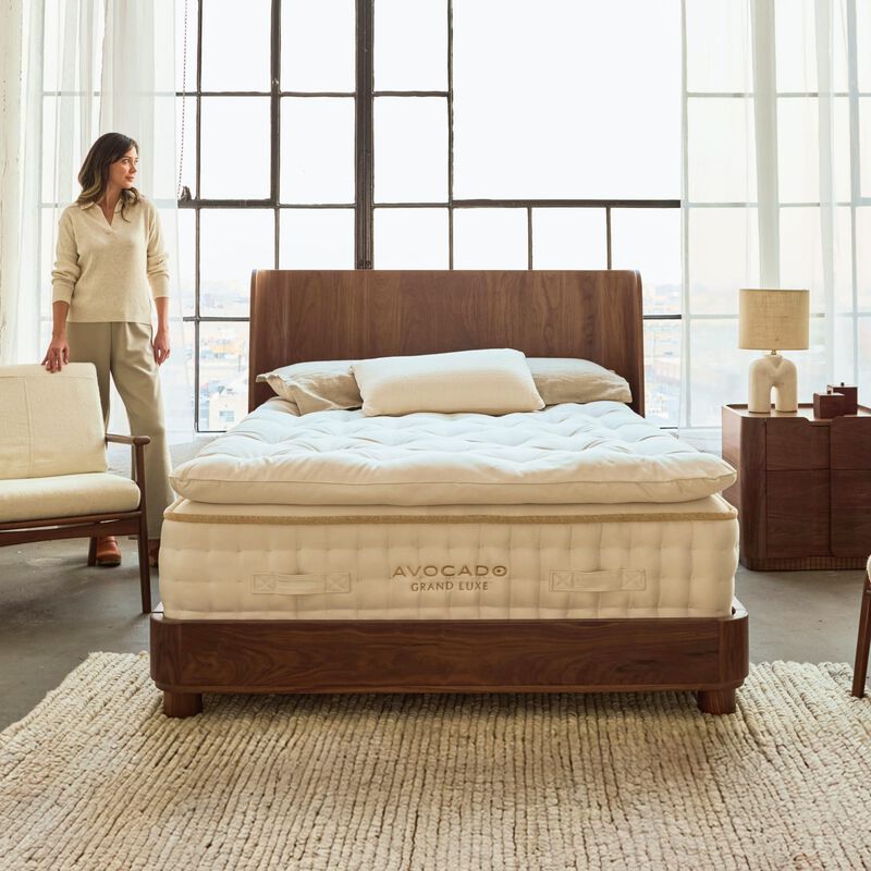 Grand Luxe Mattress image number 2