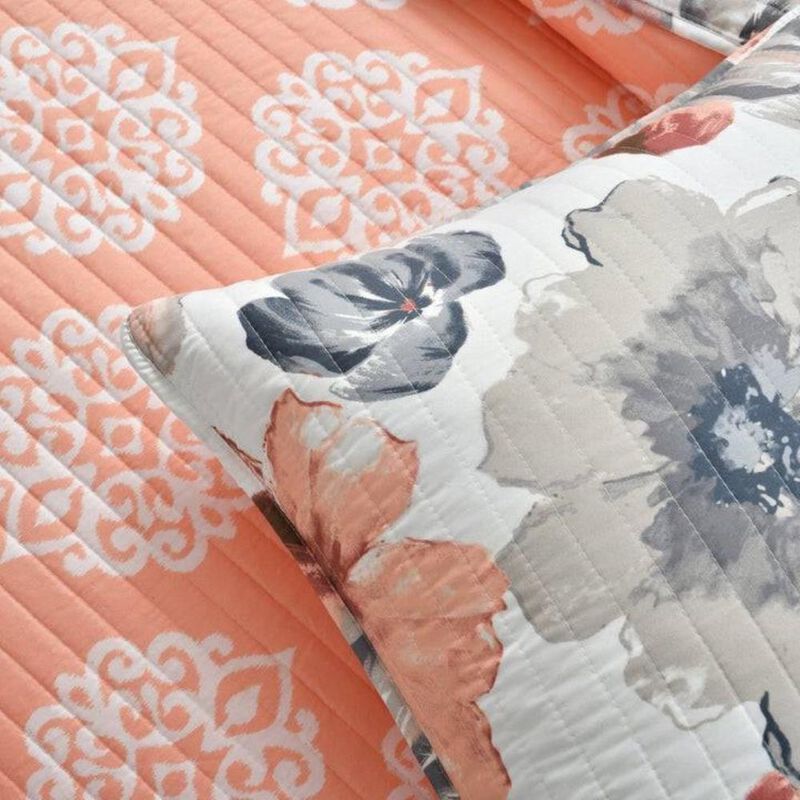 Hivvago Coral Grey Flowers Lightweight Polyester Microfiber Quilt Set