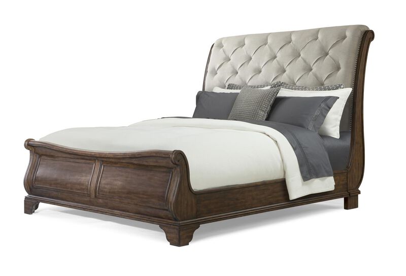 Trisha Yearwood Dottie Upholstered Sleigh Bed