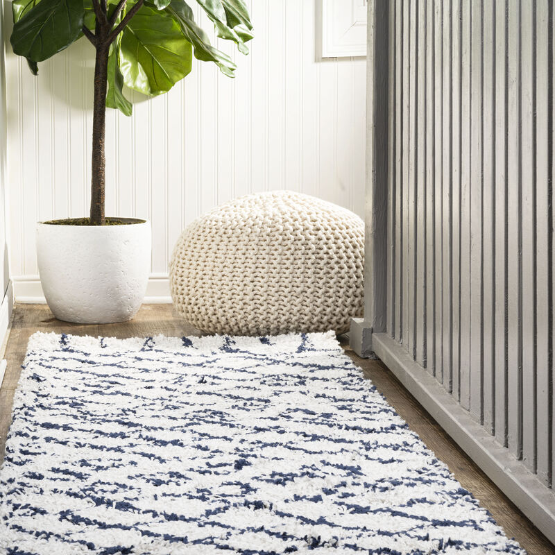 Algaida Moroccan Diamond Shag Area Rug