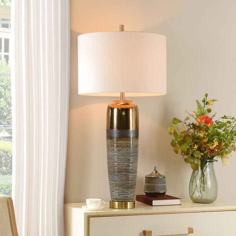 Bronze Horizon Table Lamp