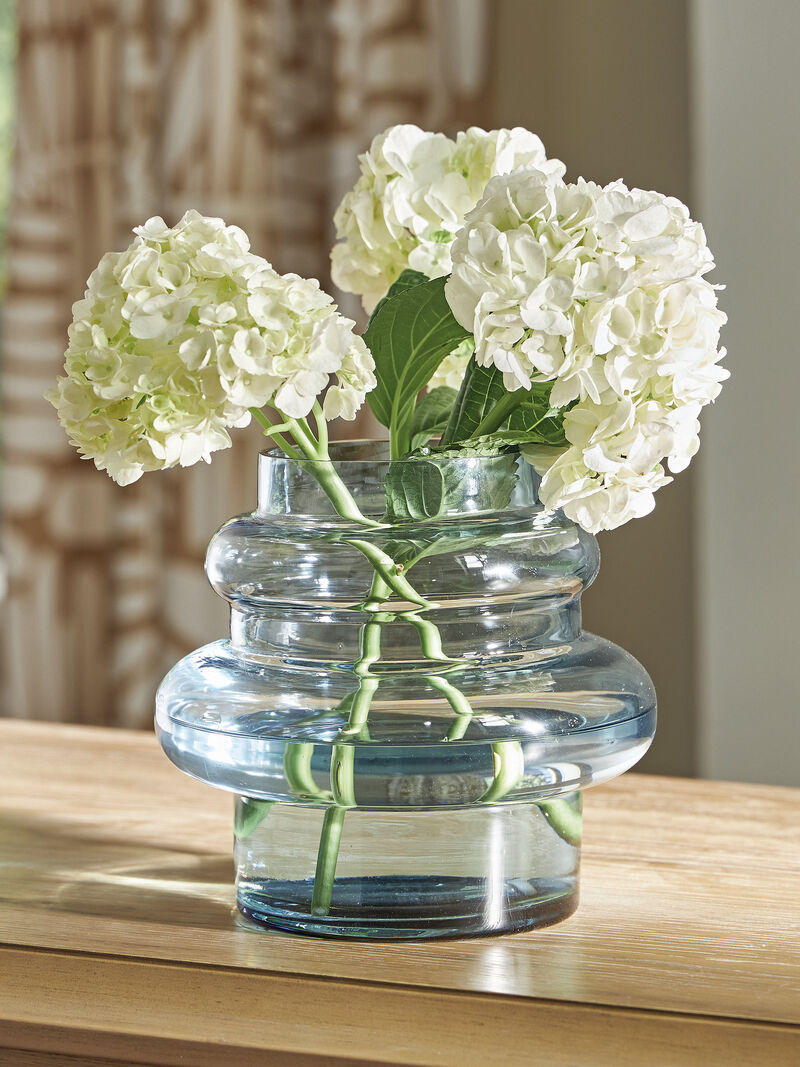 Vallmen Vase image number 1