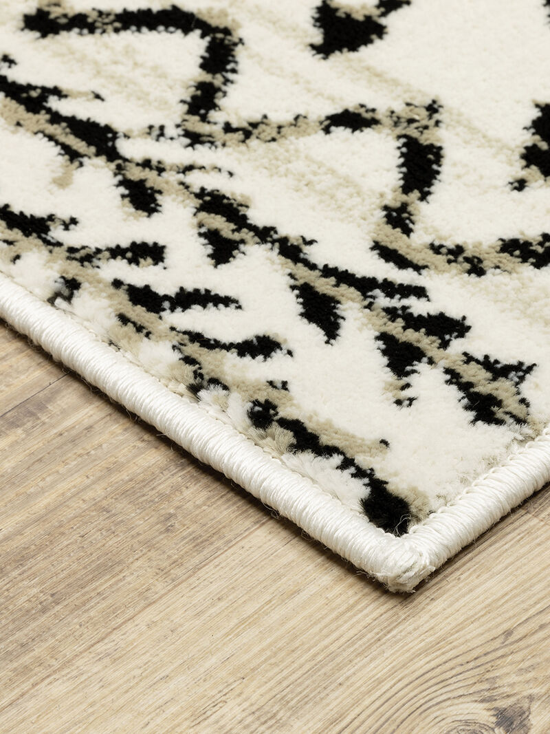 Georgia 6'7" x 9'2" Ivory Rug image number 1