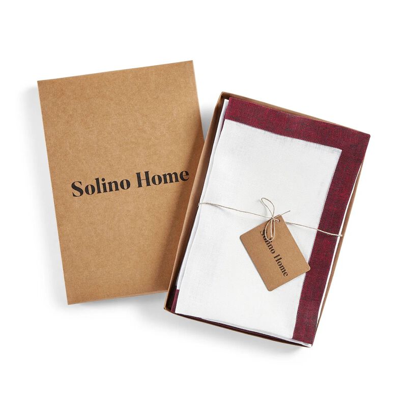Solino Home Classic 100% Linen Dinner Napkins &ndash; Set of 4, 20 x 20 in, Machine Washable, Holiday and Everyday Dining
