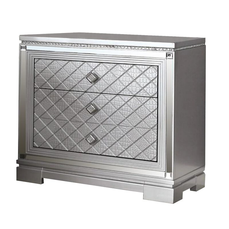 2-Piece Queen Bedroom Set &ndash; Silver Finish Bed & Matching Nightstand image number 2
