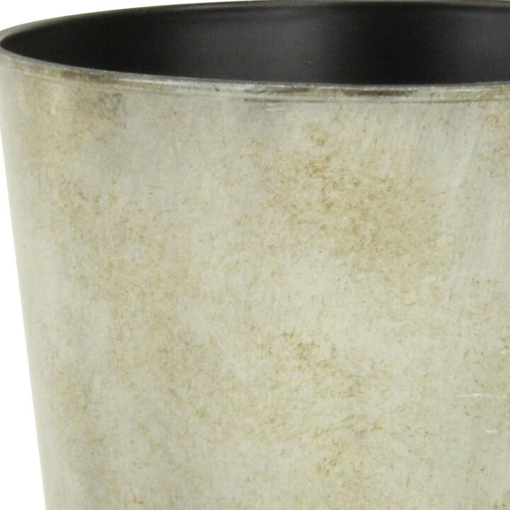 HomeRoots 7" Gray Recycled Plastic Indoor Outdoor Round Pot Planter