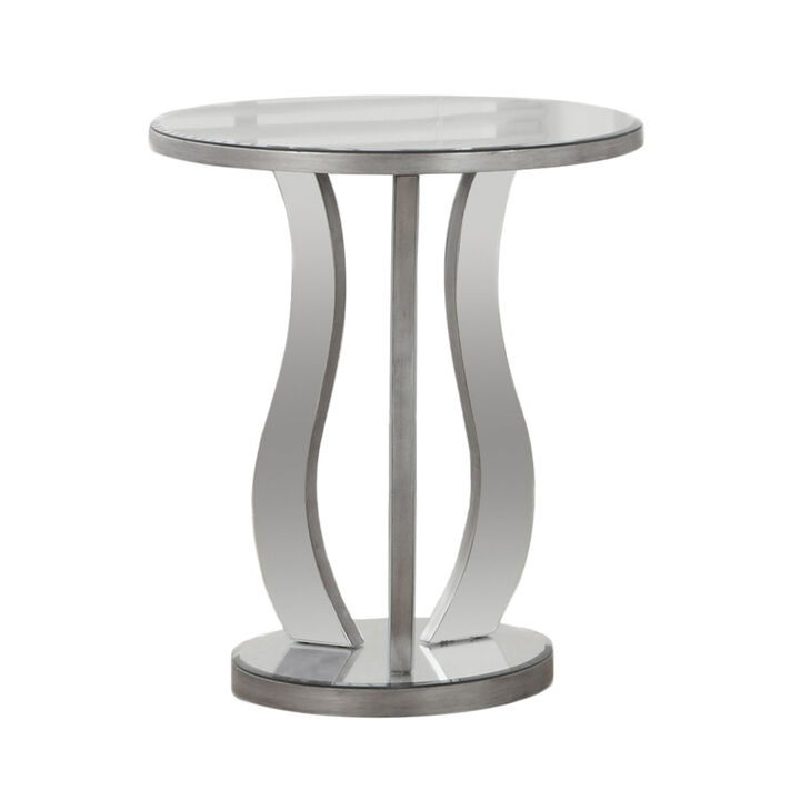 Scandinavian-Inspired Round End Table &ndash; Smooth Wood Finish with Stable Frame