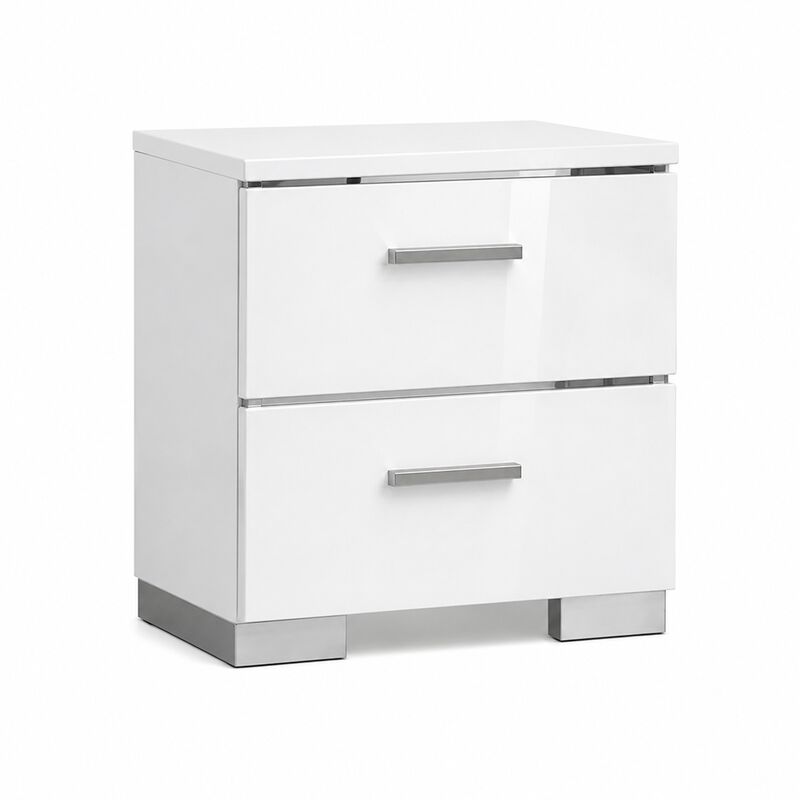 Pero 4pc Queen Bedroom Set with LED, Chrome and White, Dresser Mirror image number 3