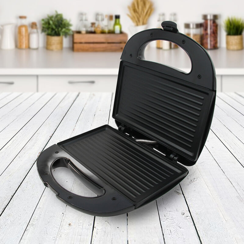 Brentwood Non Stick Panini Press and Sandwich Maker in Black and Silver