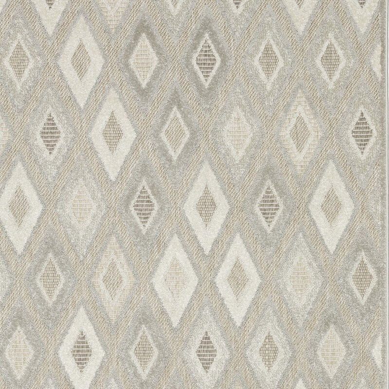 HomeRoots Diamond Area Rug image number 3