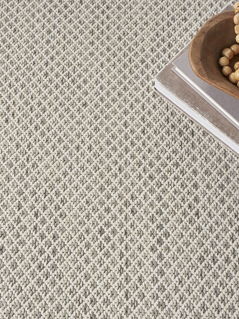 Courtyard COU01 Ivory/Silver 6' x 9' Oval Rug