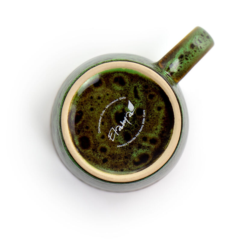 Elama Jade Waves 16 Piece Stoneware Dinnerware Set in Green