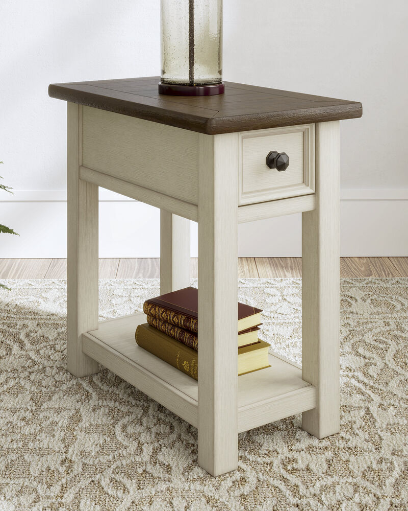 Bolanburg Chairside End Table image number 1