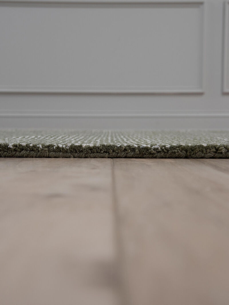 Cosgrove CSG101 2'6" x 8' Runner Rug image number 2