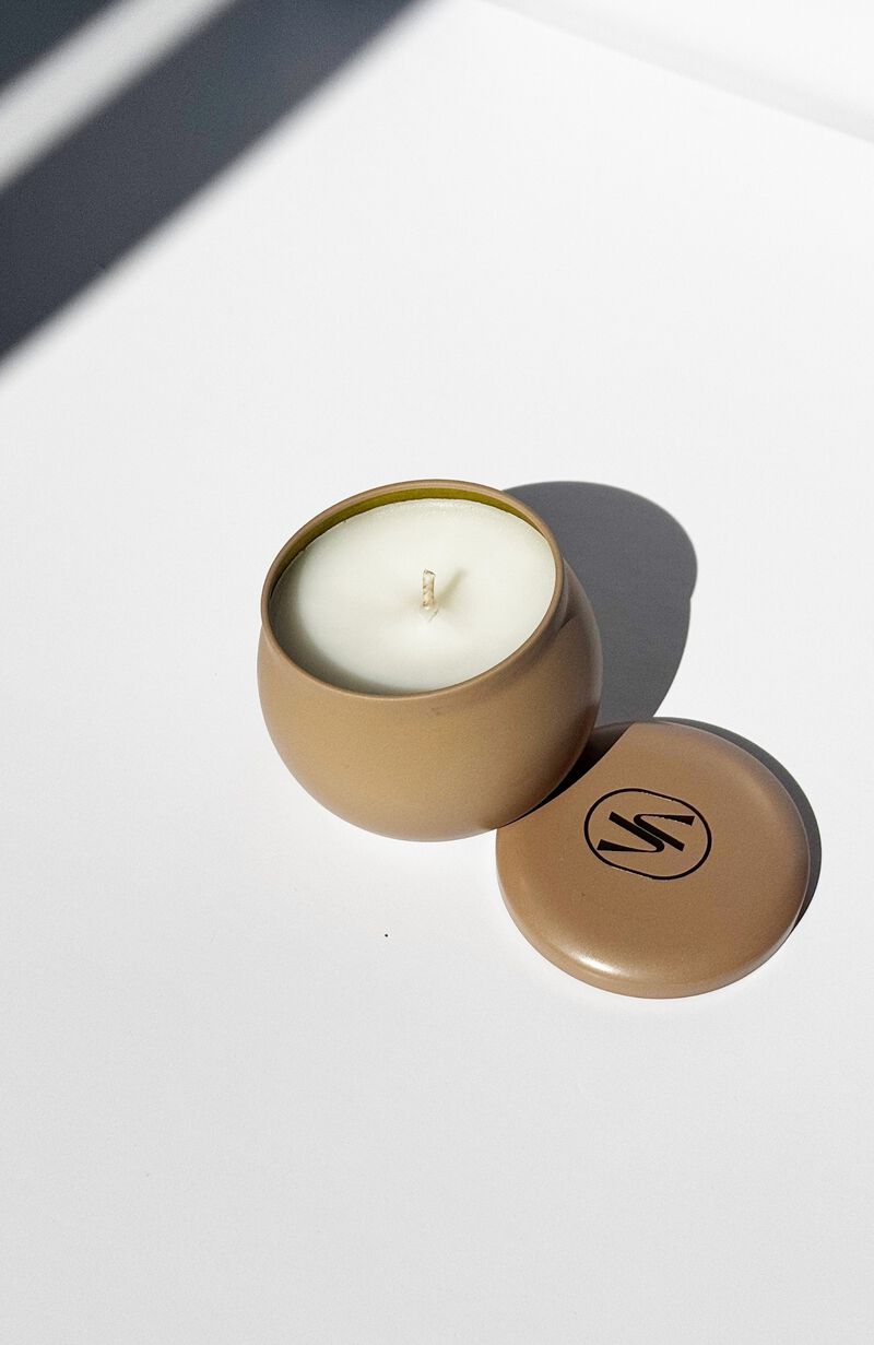 Mini Scented Travel Candle With Cotton Wick In Savannah Daze image number 1