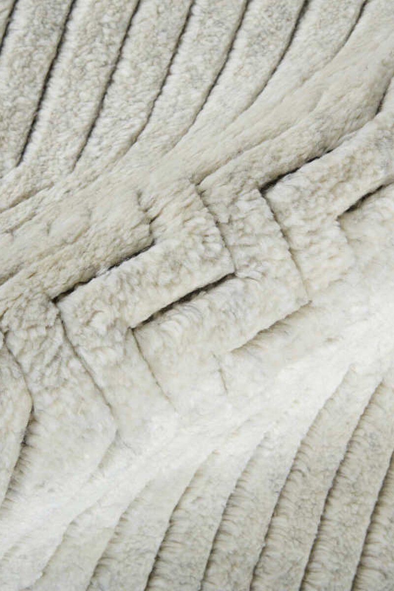 Matson T6031 Collection by Thom Filicia image number 6