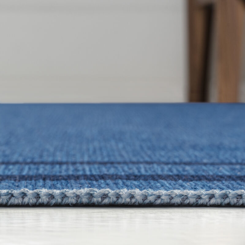 Sloane Classic 2-Stripe Border Washable Area Rug