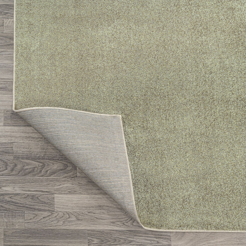 Twyla Classic Solid Low-Pile Machine-Washable Area Rug