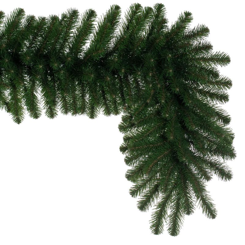 Vickerman 9' x 18" Deluxe Sequoia Pine Garland 320 Tips image number 2